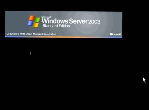 V sistemu Windows Server 2003 se borimo s črno prijavo