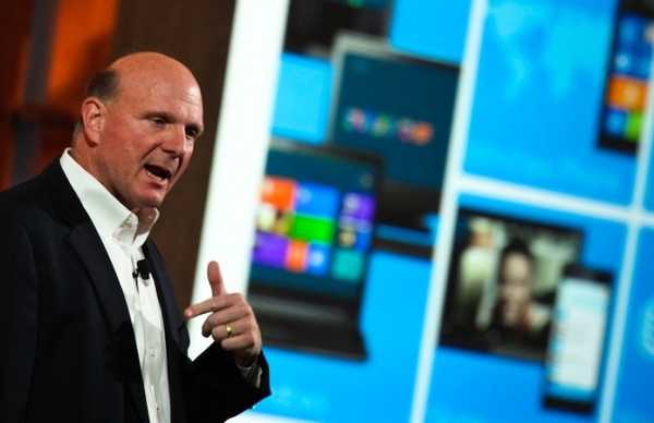 Predbežná verzia systému Windows 8.1 sa zobrazí v strede. Microsoft čelí veľkým štrukturálnym reformám