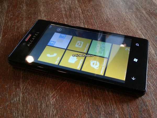 Proračunski pametni telefon z Windows Phone 7.8 podjetja Alcatel
